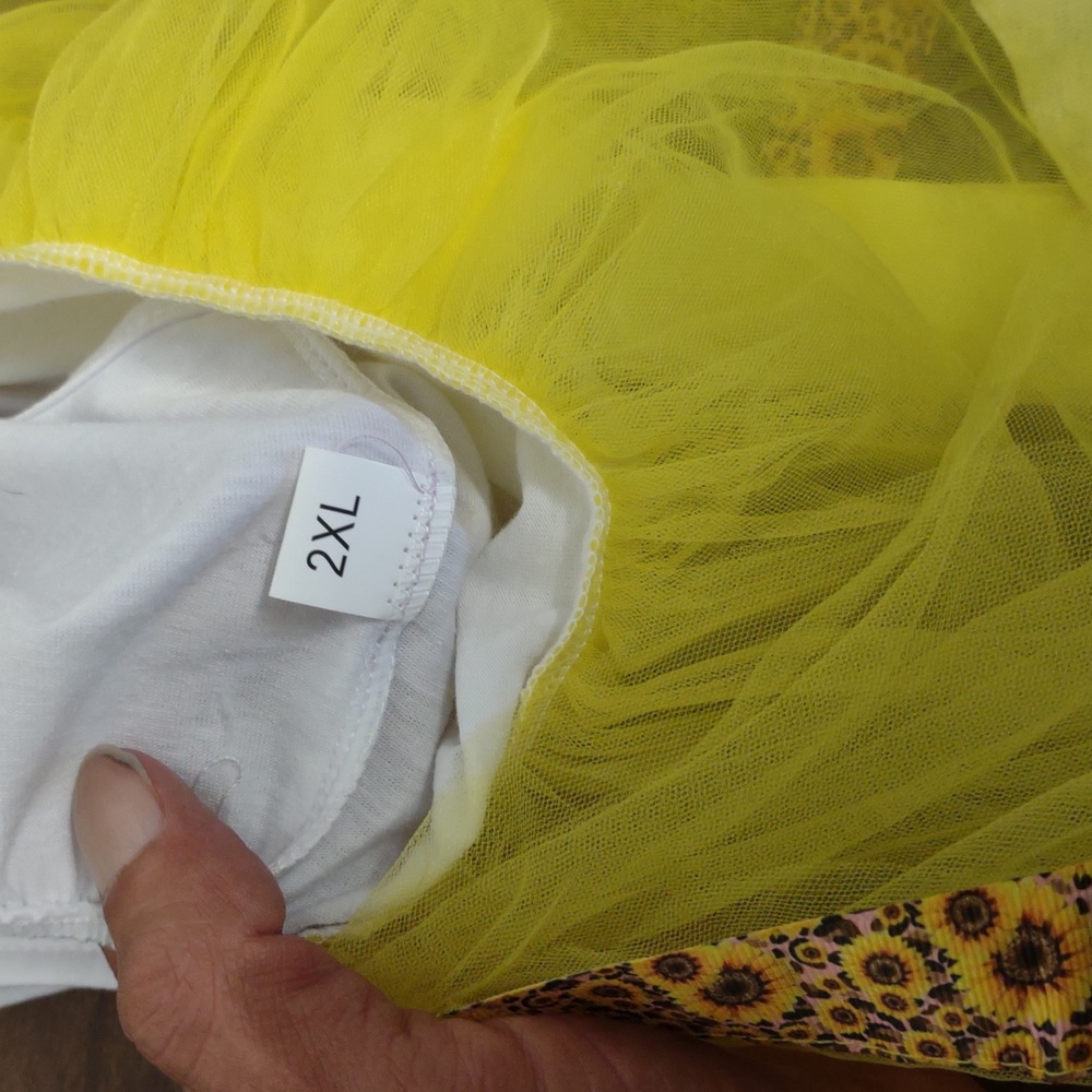 White and Yellow Dog Tutu - Picture 4 of 7